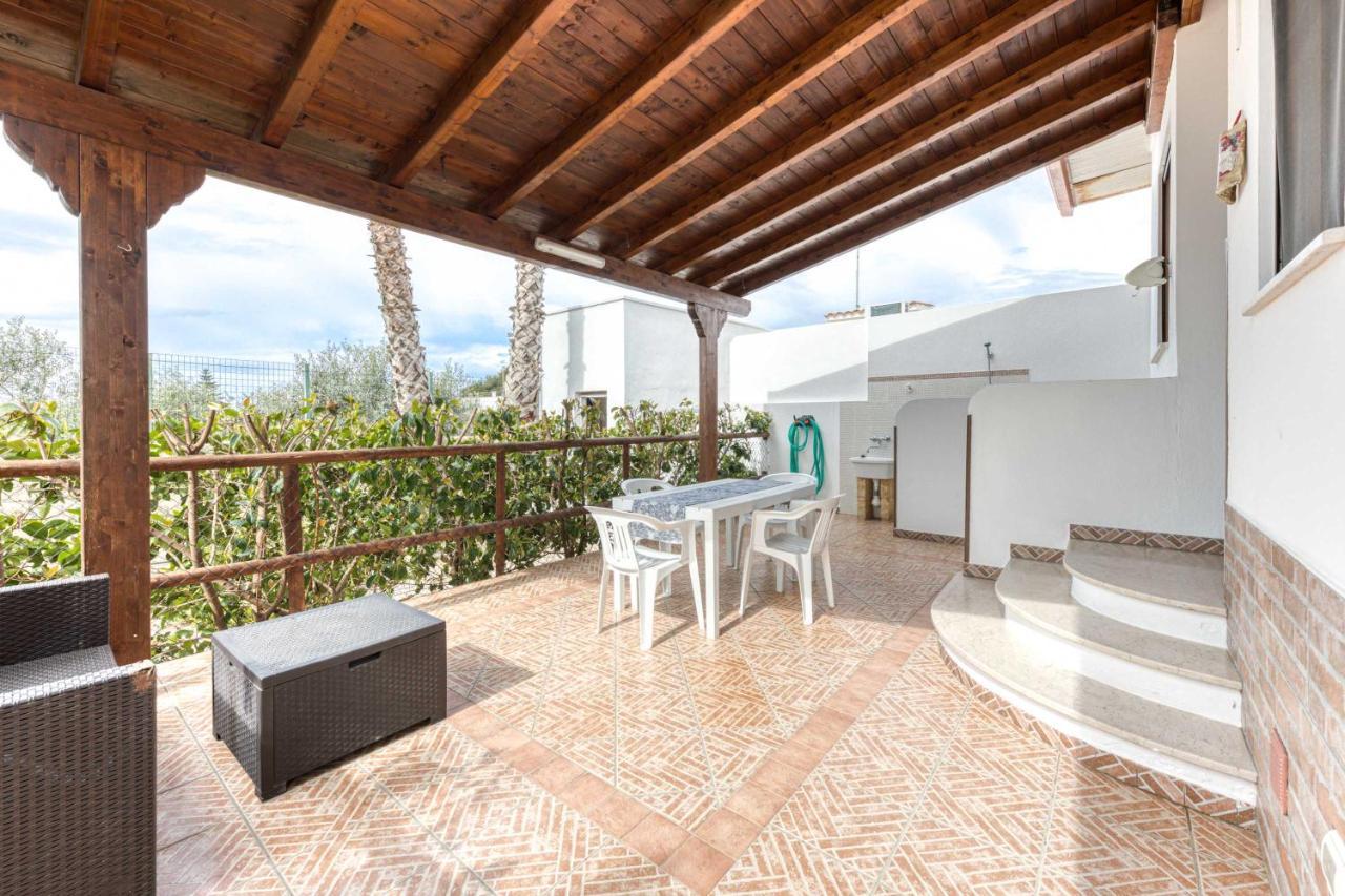 Villetta Climatizzata Mar Torre San Giovanni Ugento Exterior photo
